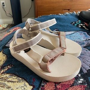 TEVA platform womens shoes